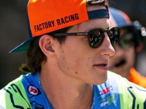 OAKLEY SUN LATCH 9265/926559/53